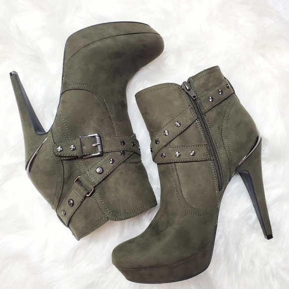 Guess Shoes - NEW | Guess | Army Green Deeka Booties